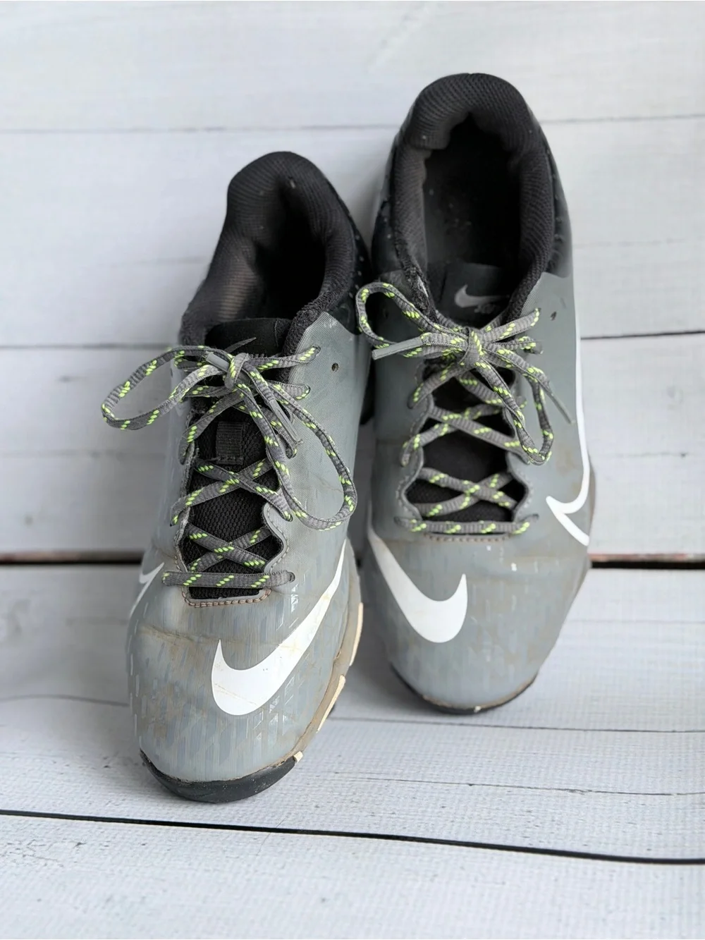 Nike Kids Gray and Black Sneakers with White Swoosh